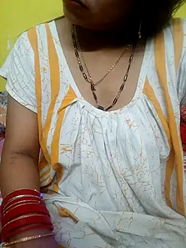 Snapshot of Sexyranibhabhi chatting on May 2, 2026, 3:34 am Sexyranibhabhi online show from May 2, 2026, 3:34 am