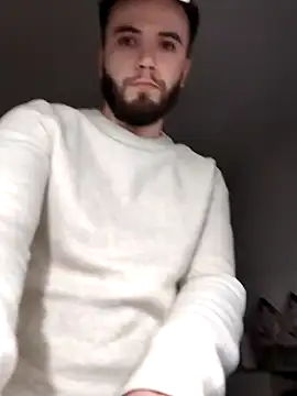 pedrolitoo1203 online show from December 18, 2024, 5:42 pm