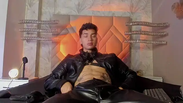 AndyPalmer  online show from February 12, 2025, 1:27 pm