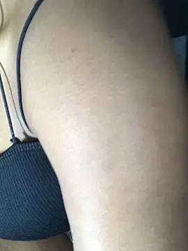 Snapshot of Lamborghiniasia chatting on October 19, 2025, 3:09 am Lamborghiniasia online show from October 19, 2025, 3:09 am