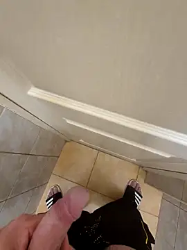 Snapshot of kisbiro77777 chatting on October 19, 2025, 9:06 pm kisbiro77777 online show from October 19, 2025, 9:06 pm