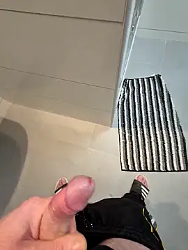 kisbiro77777 online show from March 8, 2026, 12:49 am