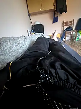 Snapshot of kisbiro77777 chatting on October 18, 2025, 3:58 pm kisbiro77777 online show from October 18, 2025, 3:58 pm