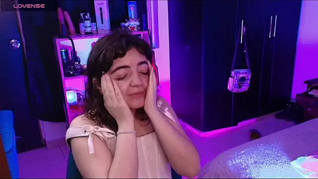 meraki fraise online show from March 24, 2026, 7:03 pm