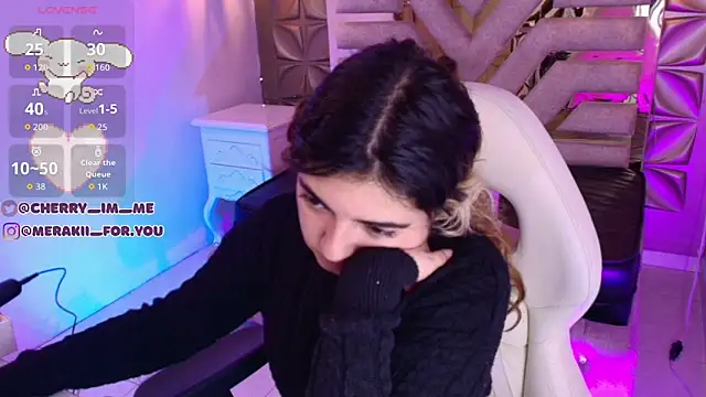 meraki fraise online show from December 3, 2025, 7:46 pm