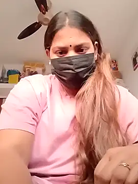 Snapshot of Hotmilfxox chatting on December 21, 2024, 2:09 am Hotmilfxox online show from December 21, 2024, 2:09 am