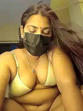 Snapshot of Hotmilfxox chatting on March 9, 2025, 11:14 am Hotmilfxox online show from March 9, 2025, 11:14 am