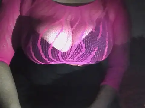 JulieJoe  online show from November 23, 2025, 12:59 pm