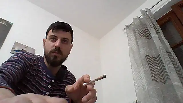 Snapshot of Frescon90 chatting on March 6, 2025, 10:36 pm Frescon90 online show from March 6, 2025, 10:36 pm