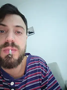 Snapshot of Frescon90 chatting on December 31, 2024, 12:21 am Frescon90 online show from December 31, 2024, 12:21 am