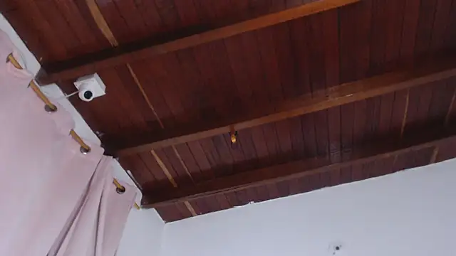 Amara Red online show from January 9, 2026, 11:06 am