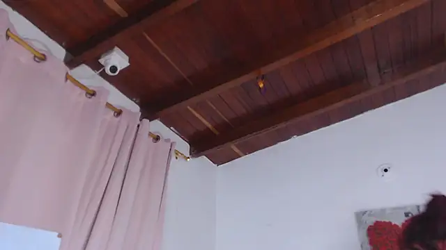 Amara Red online show from November 24, 2025, 11:10 am