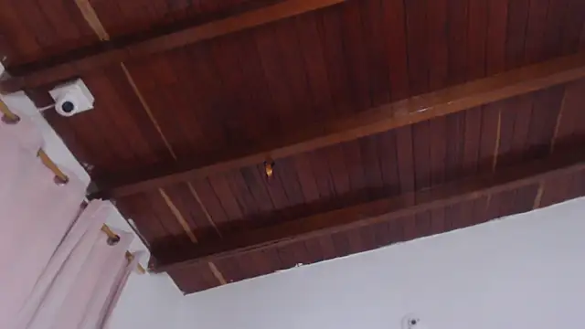 Amara Red online show from February 26, 2026, 11:21 am