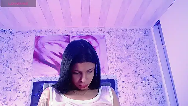 Snapshot of Zoee_babygirl chatting on February 1, 2025, 12:58 pm Zoee babygirl online show from February 1, 2025, 12:58 pm