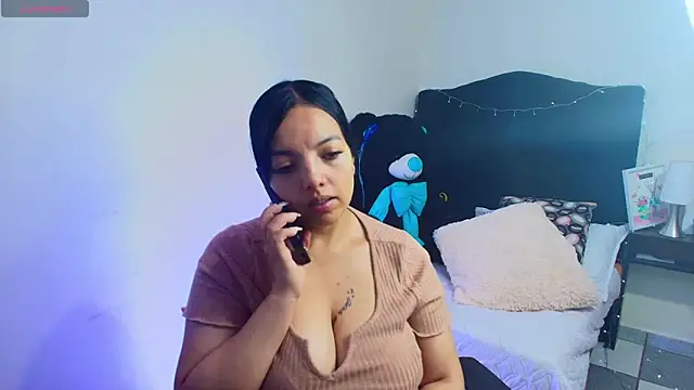 loren tits24 online show from June 9, 2026, 8:43 pm