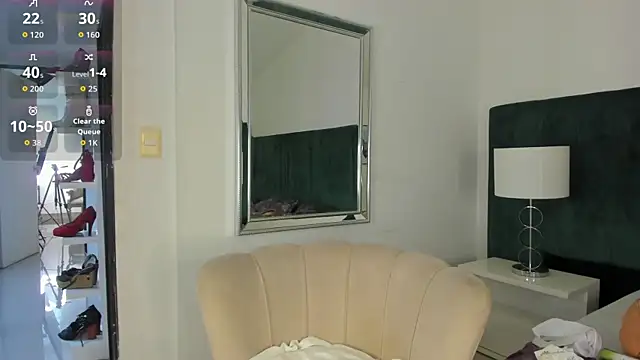 Snapshot of AnnyCherry_ chatting on July 6, 2026, 10:23 pm AnnyCherry online show from July 6, 2026, 10:23 pm