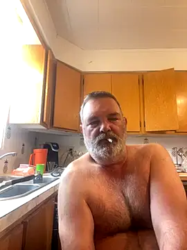 Frenchpoo online show from October 31, 2025, 4:58 pm