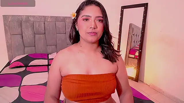 DIANEE 01 online show from March 31, 2026, 11:40 pm