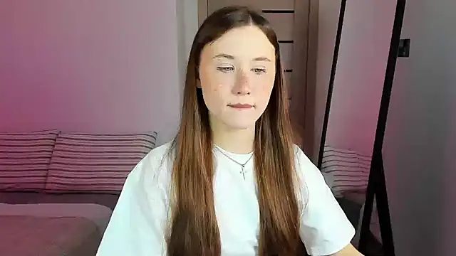 Snapshot of Stella_Sunny chatting on October 9, 2025, 5:57 pm Stella Sunny online show from October 9, 2025, 5:57 pm