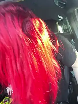 Snapshot of redxxxvixen chatting on February 28, 2026, 4:28 pm redxxxvixen online show from February 28, 2026, 4:28 pm