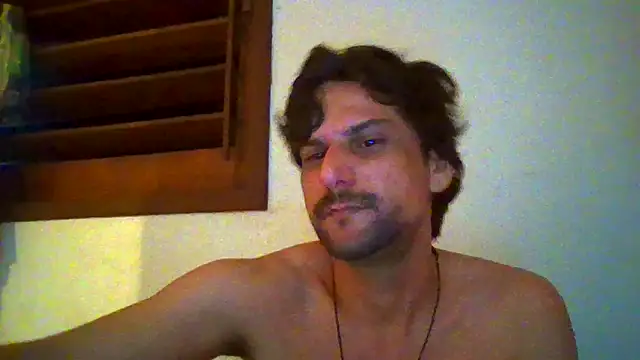 couplemilk online show from February 8, 2026, 10:40 pm