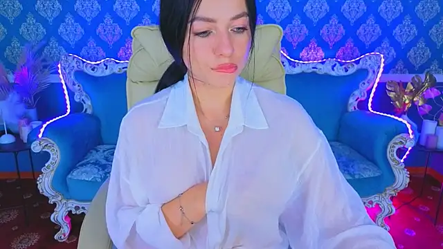 KitnissKiss online show from July 13, 2026, 7:24 pm
