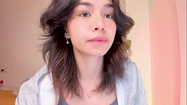 Snapshot of Adriennesexxx chatting on March 9, 2025, 4:22 pm Adriennesexxx online show from March 9, 2025, 4:22 pm