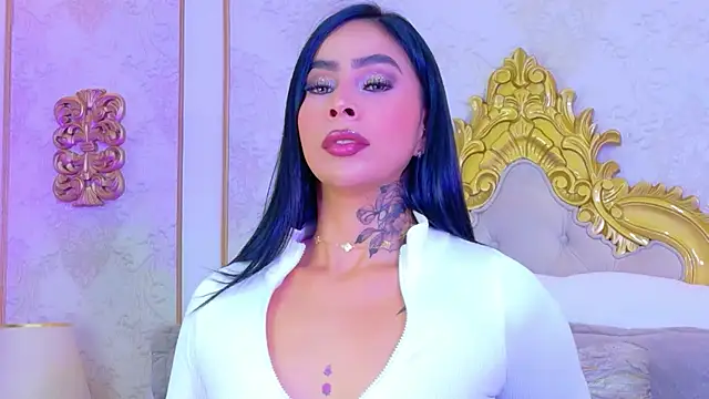 Snapshot of GiahDaniels chatting on July 14, 2026, 4:57 pm GiahDaniels online show from July 14, 2026, 4:57 pm