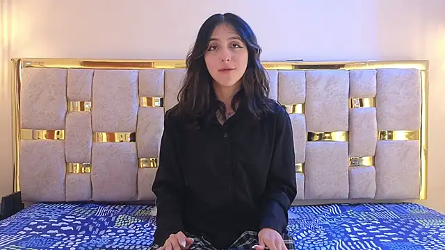 ling ling24 online show from January 9, 2026, 2:29 am