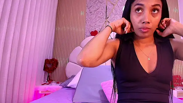 nata luna online show from February 3, 2026, 7:19 pm