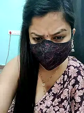 Snapshot of payal_sharma1 chatting on March 13, 2025, 1:07 pm payal sharma1 online show from March 13, 2025, 1:07 pm