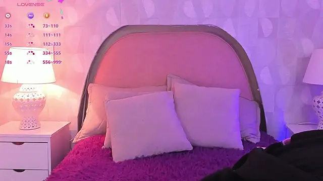 Snapshot of angeline_teen chatting on May 15, 2026, 12:25 pm angeline teen online show from May 15, 2026, 12:25 pm