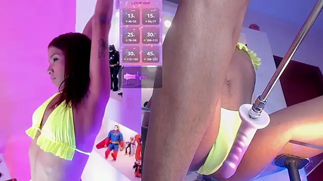 SofiRey  online show from February 26, 2026, 2:17 pm