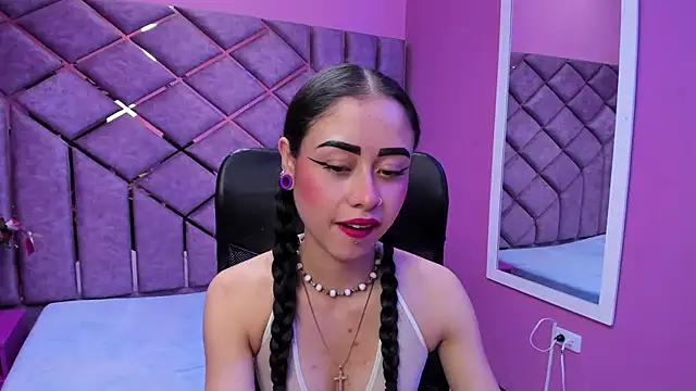 AnnySweett  online show from October 21, 2025, 3:11 pm