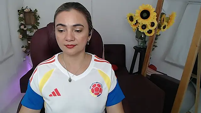 Snapshot of Ghada_milf chatting on June 17, 2026, 10:41 pm Ghada milf online show from June 17, 2026, 10:41 pm