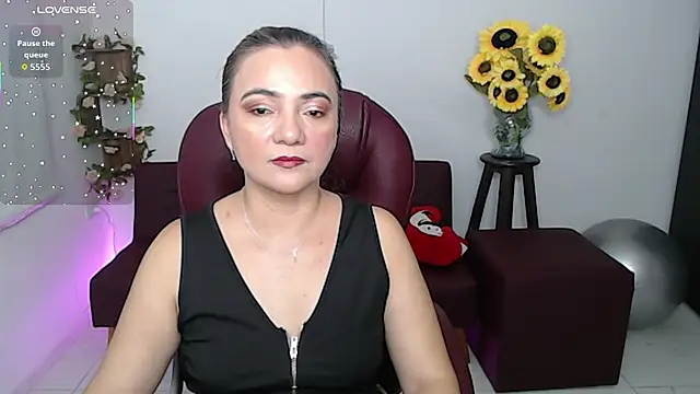 Ghada milf online show from March 24, 2026, 11:16 pm