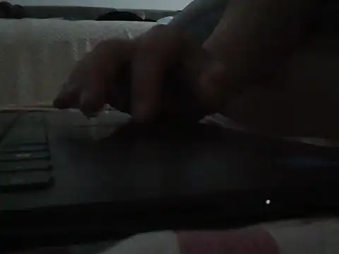 lickthehottie online show from July 8, 2026, 8:31 pm