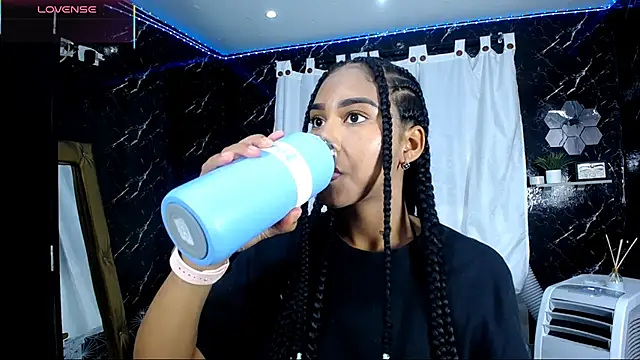 Hillary queen online show from October 12, 2025, 12:50 pm