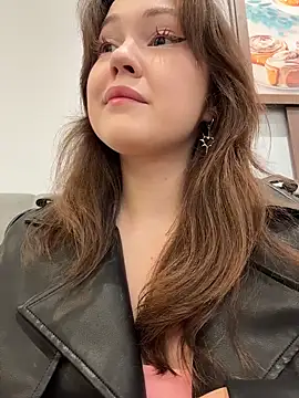 Peachy Dream online show from October 31, 2025, 2:13 pm