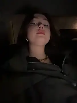 Peachy Dream online show from February 12, 2026, 7:02 pm