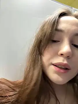 Peachy Dream online show from February 15, 2025, 8:12 pm