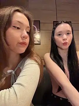 Peachy Dream online show from July 15, 2026, 2:46 pm
