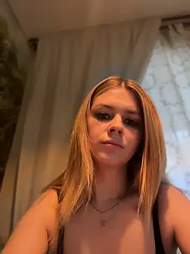 Love Bri online show from April 5, 2026, 10:11 am