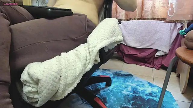 Queen Sport online show from November 1, 2025, 9:36 am