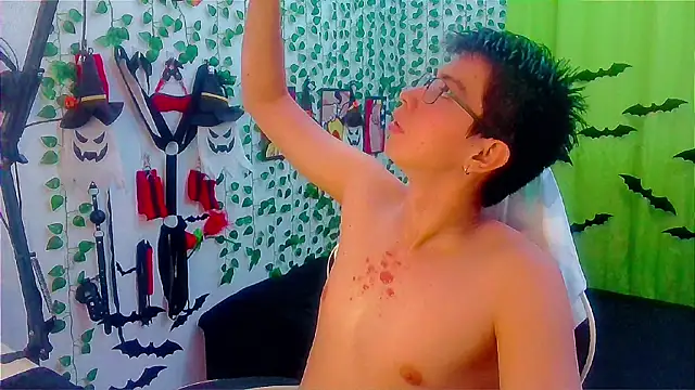 Andy gray online show from November 17, 2025, 11:09 pm