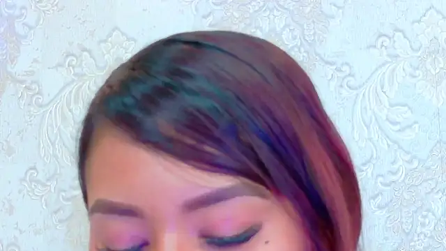 BellahColucci online show from October 7, 2025, 2:18 pm