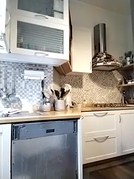 Frabox65 online show from November 29, 2025, 5:51 am