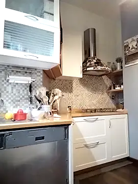 Frabox65 online show from November 14, 2025, 5:44 am