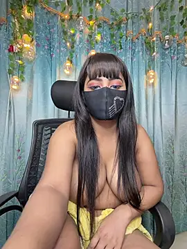 Snapshot of Monabby97 chatting on February 13, 2026, 6:08 pm Monabby97 online show from February 13, 2026, 6:08 pm