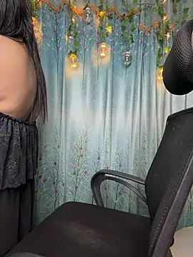 Snapshot of Monabby97 chatting on February 2, 2026, 5:56 pm Monabby97 online show from February 2, 2026, 5:56 pm